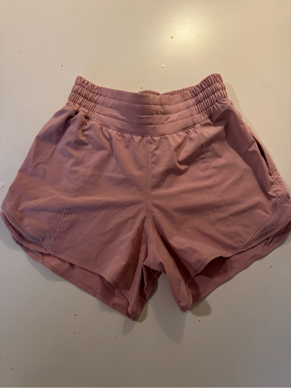 Lululemon Hotty Hot High-Rise Lined Short 4"